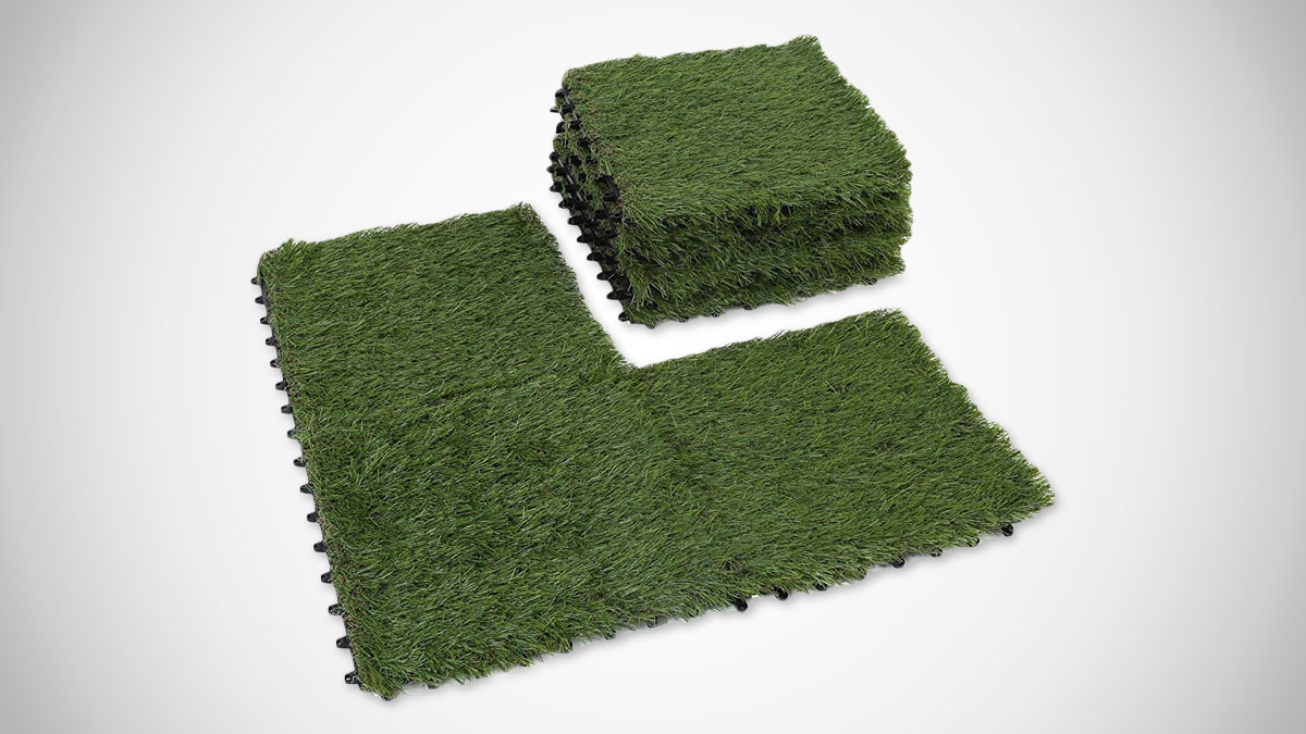 Interlocking Grass Tiles Set