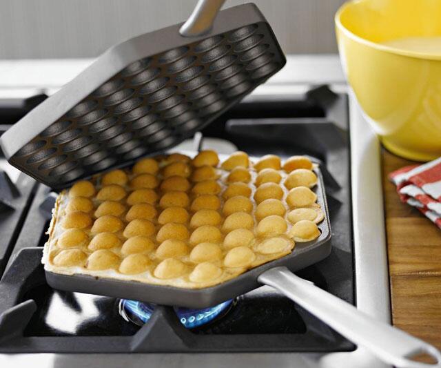 Nordic Ware Bubble Waffle Maker