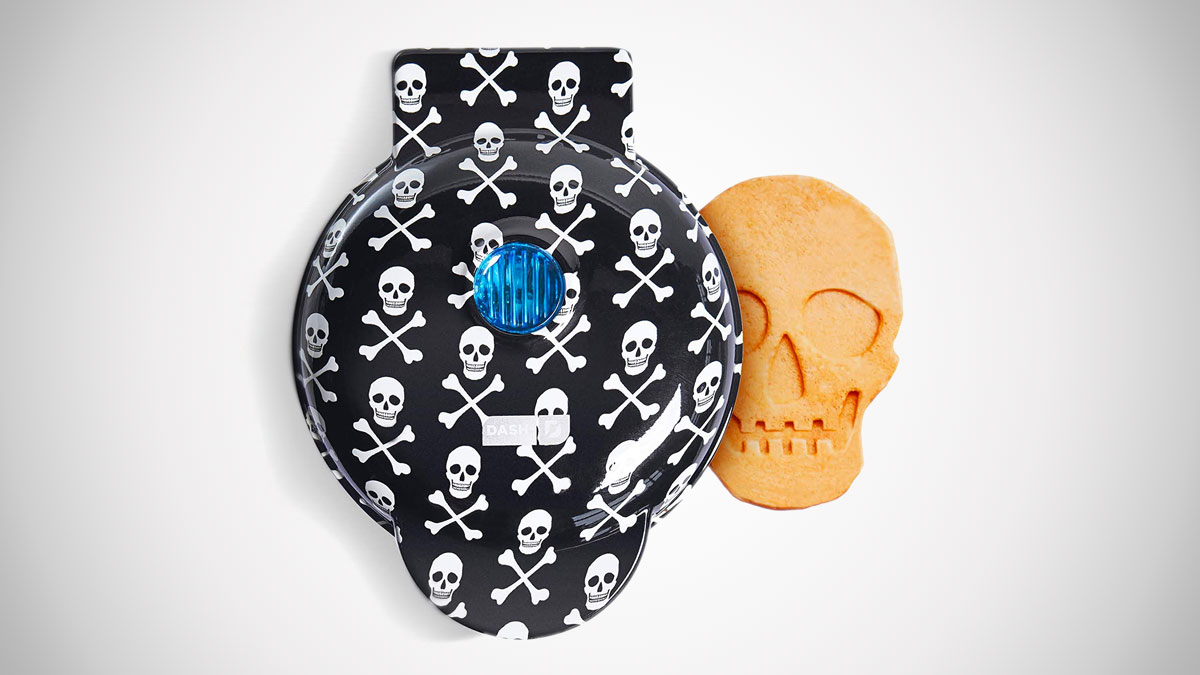 Dash Mini Skull Waffle Creator