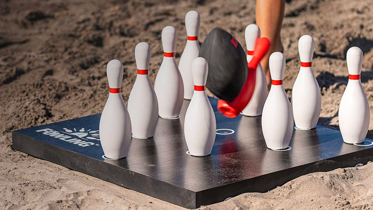 Fowling Football Bowling Fun Game