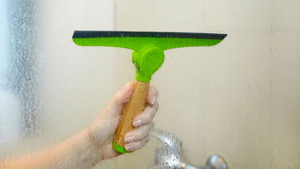 Full Circle Shower Squeegee Pivoting Head Precision