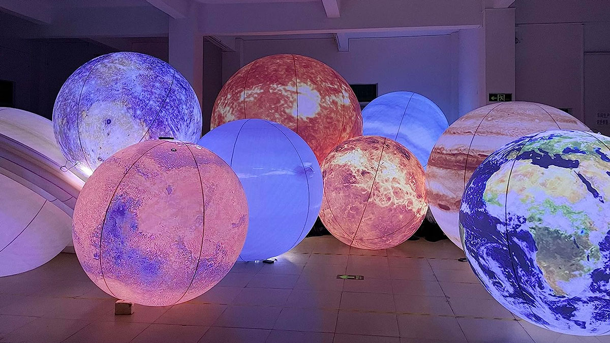 Giant LED Solar System Inflatables