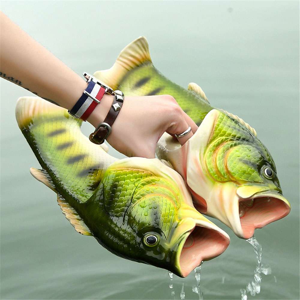 Largemouth Bass WaterResistant Slides