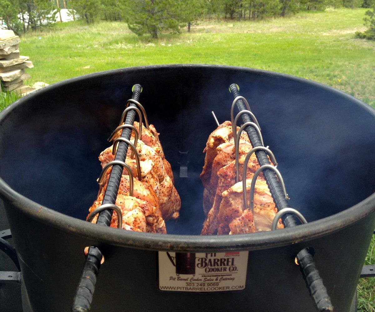 Pit Barrel Cooker Deluxe Set