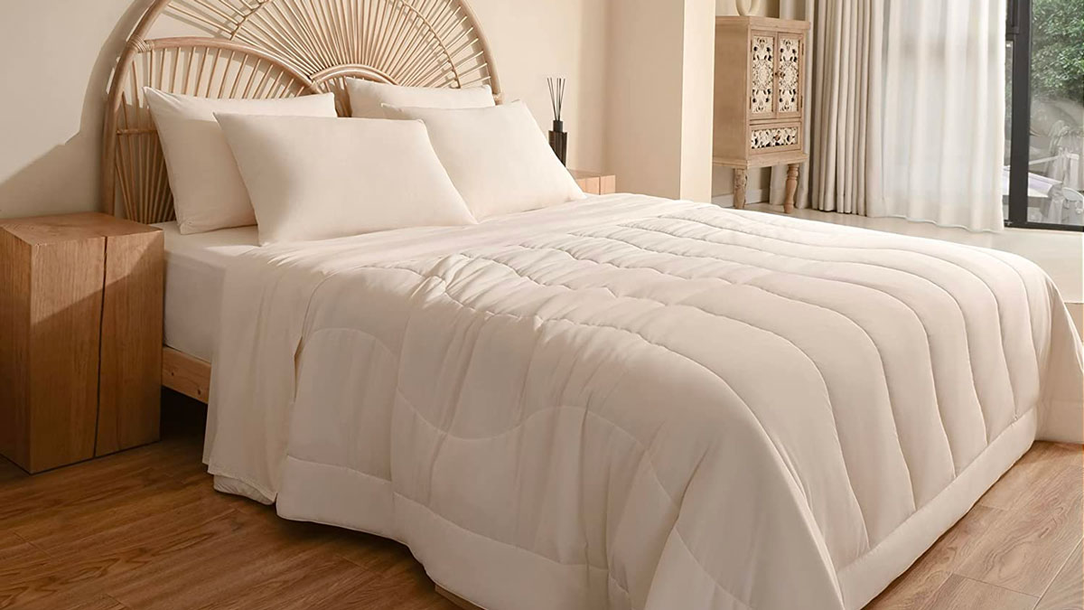 REST Evercool Luxury Cooling Comforter