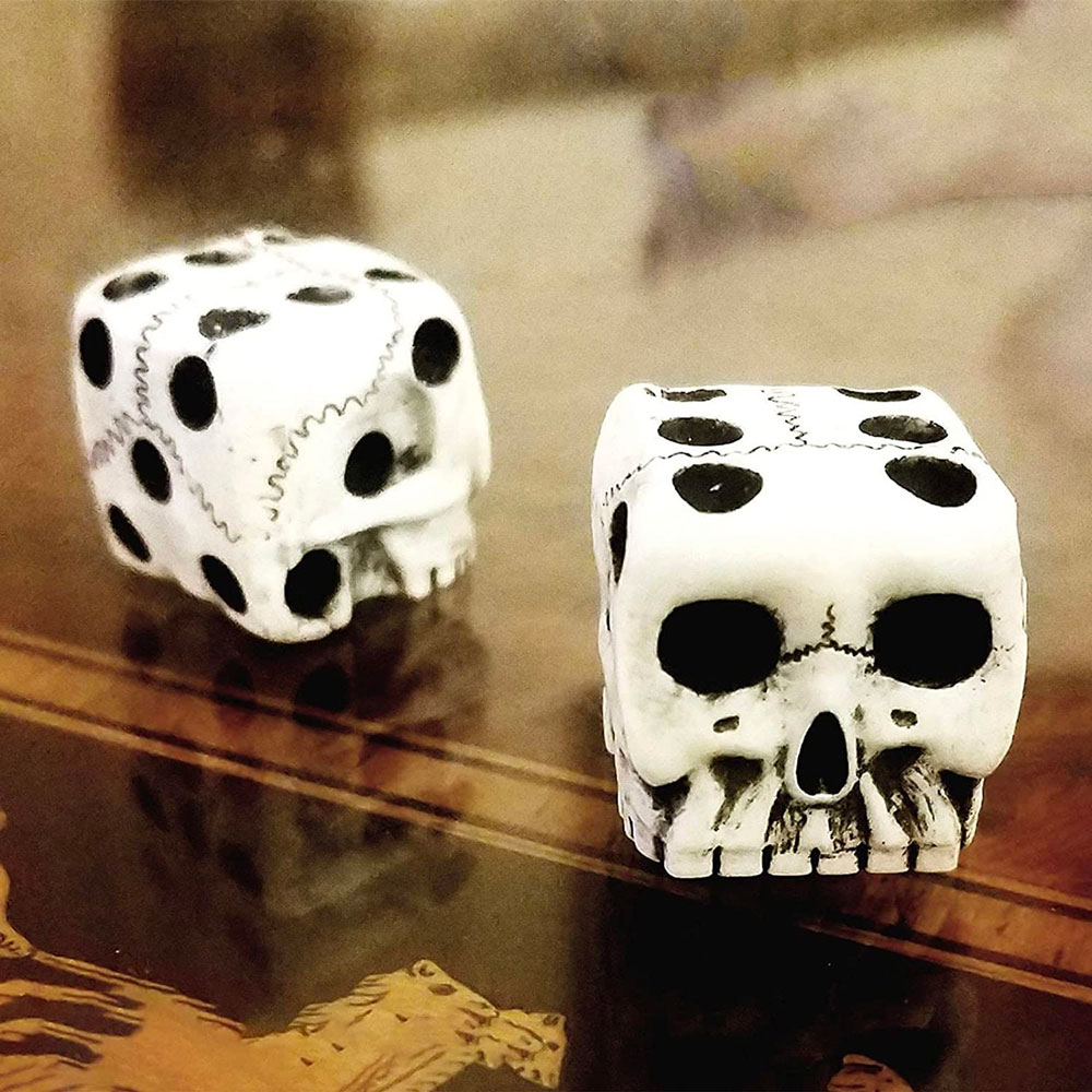 Skull Resin Game Night Dice