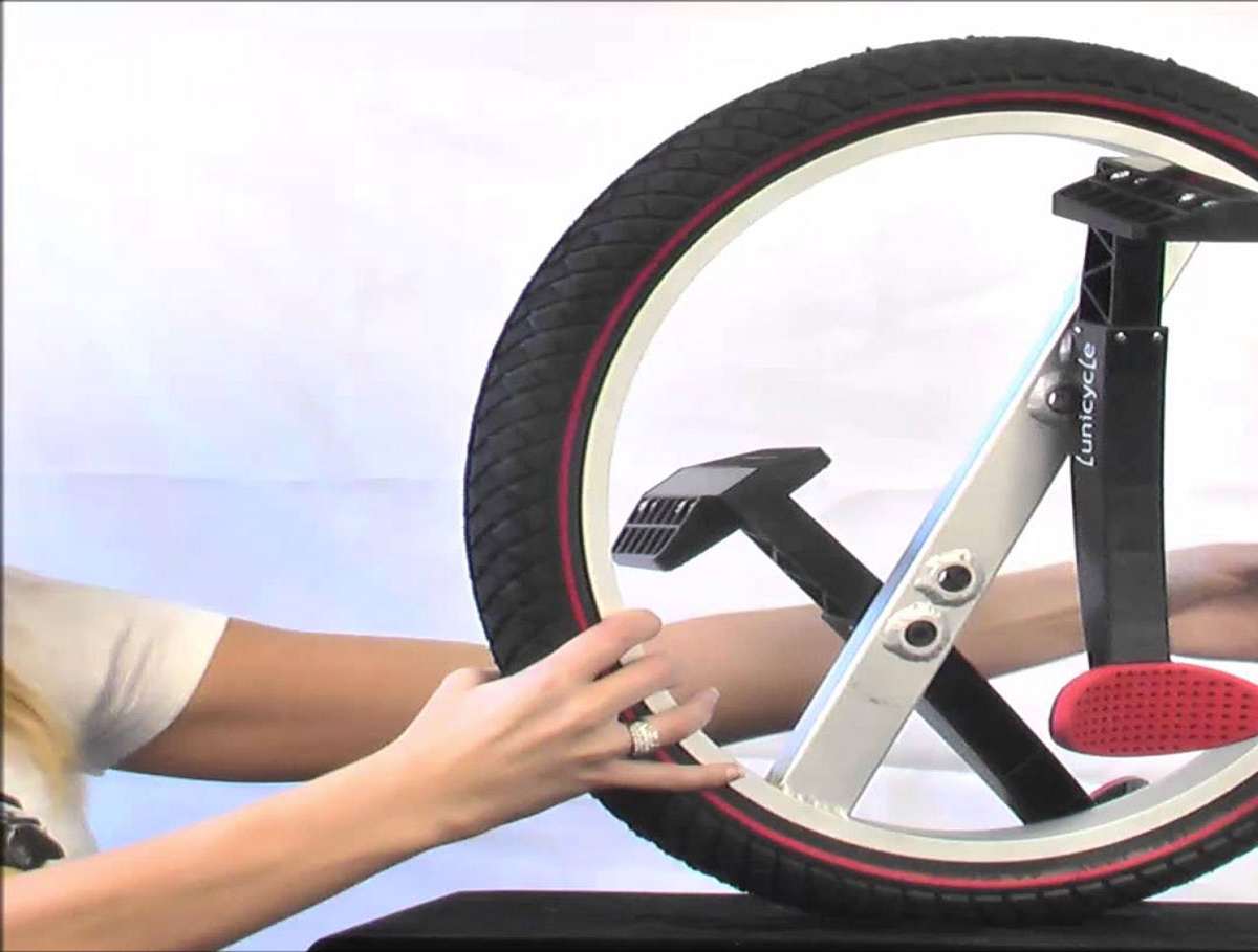 The Lunicycle HandsFree Pedal Unicycle