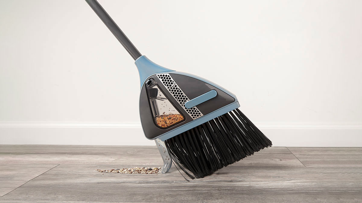 Vabroom Hybrid Sweeper with USB Recharge