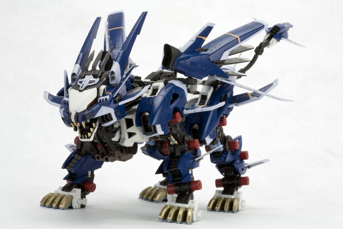 Kotobukiyas HMM Zoids Master Models