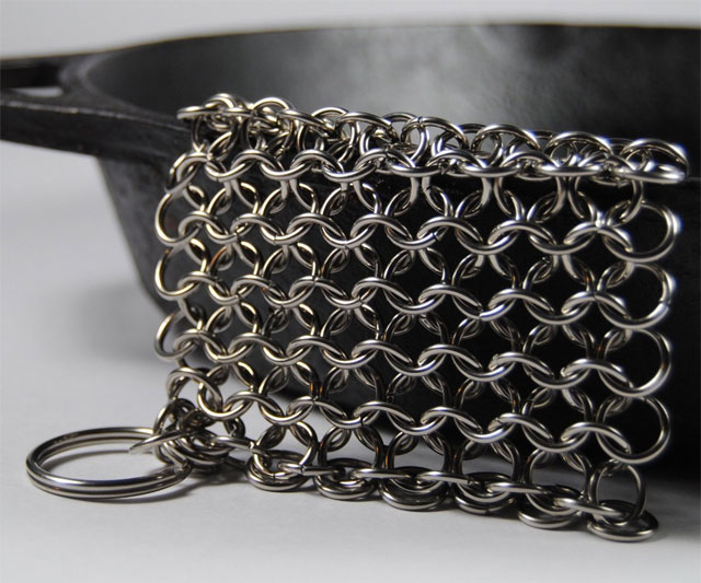 Chainmail Pan Cleaning Marvel