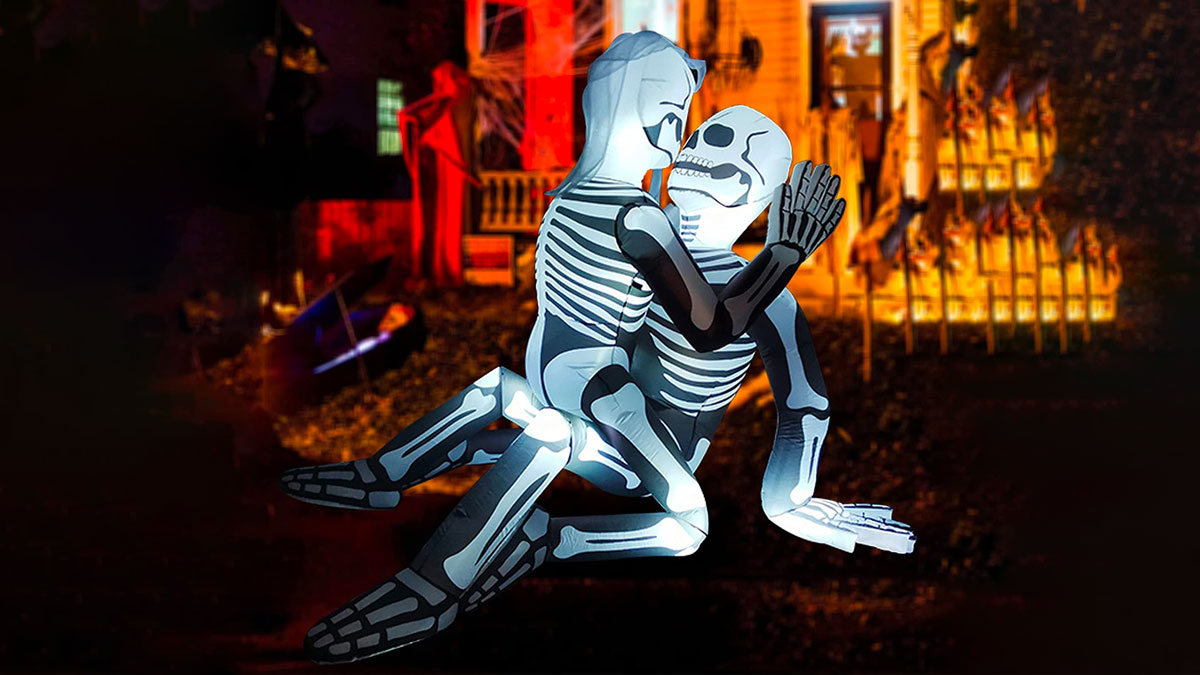 Inflatable Skeleton Love Lights