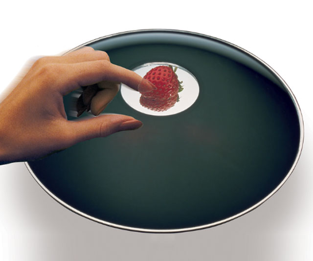 Mirage 3D Optical Illusion Saucer