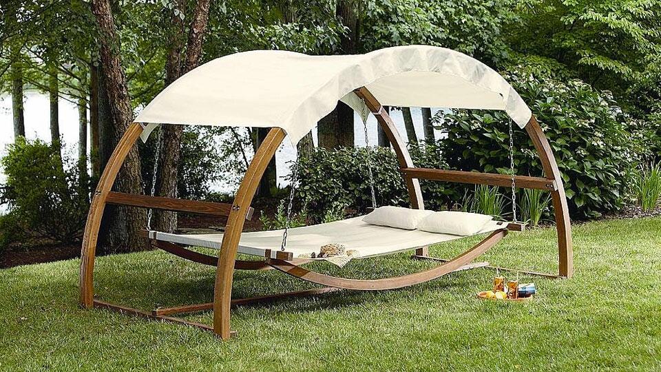 Vivere Dream Chair Stylish Patio Swing