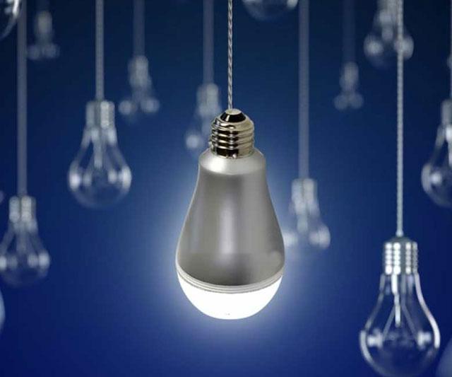 SmartCharge Illuminating Outage Bulbs