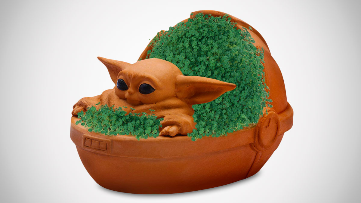 The Child Chia Pet Baby Yoda Chia Comfort