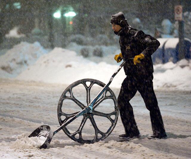 Snow Wolf Wheeled Steel Snow Shovel